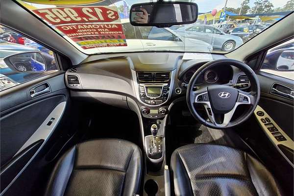 2011 Hyundai Accent Elite RB