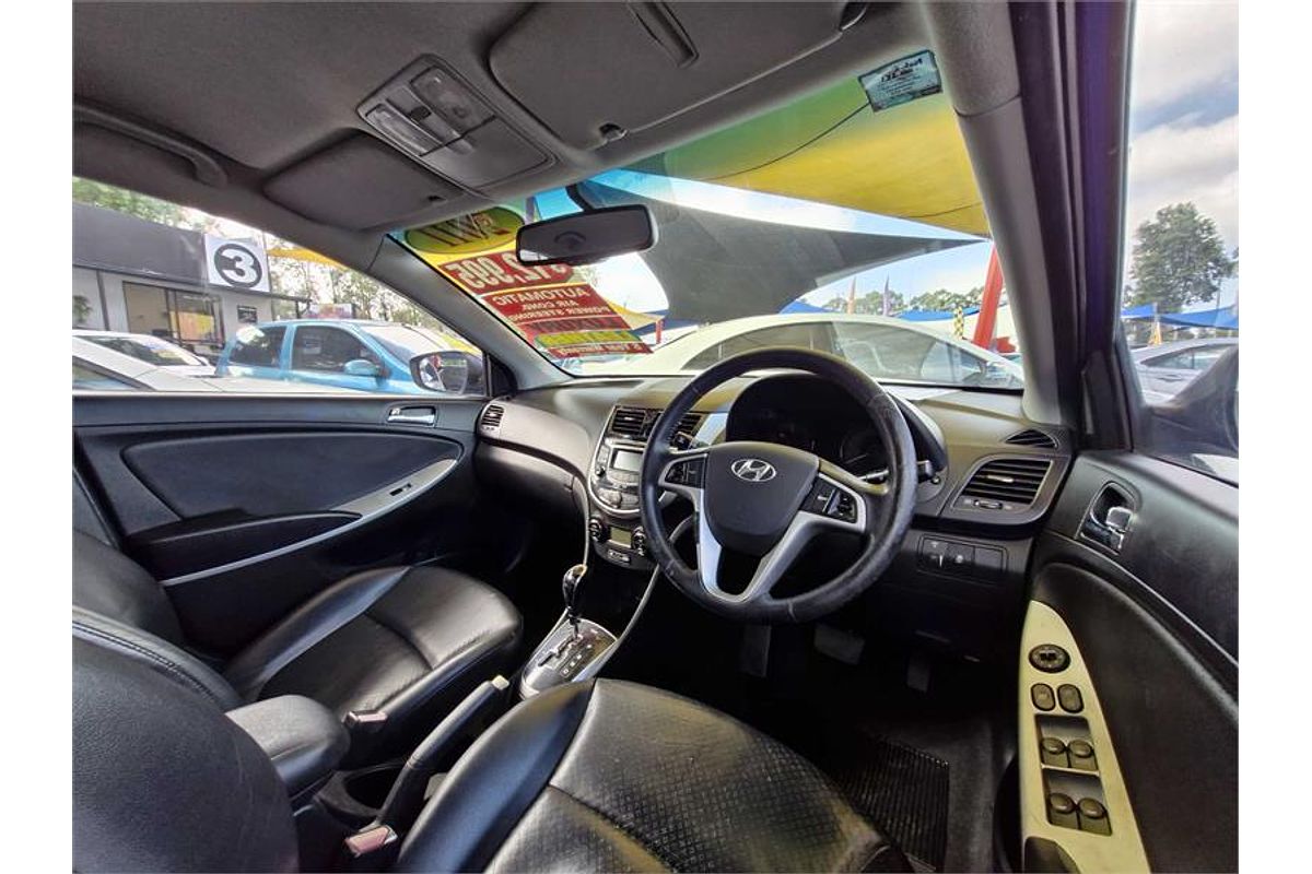 2011 Hyundai Accent Elite RB