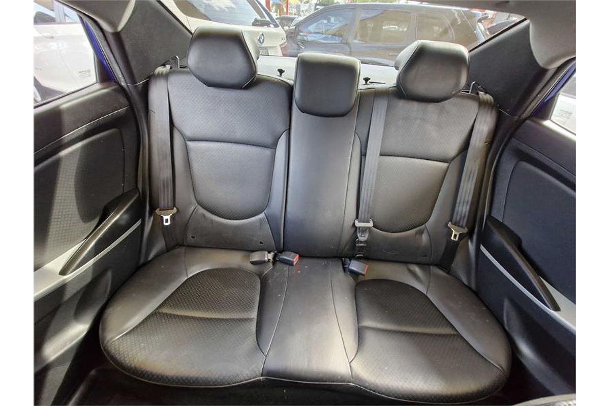 2011 Hyundai Accent Elite RB