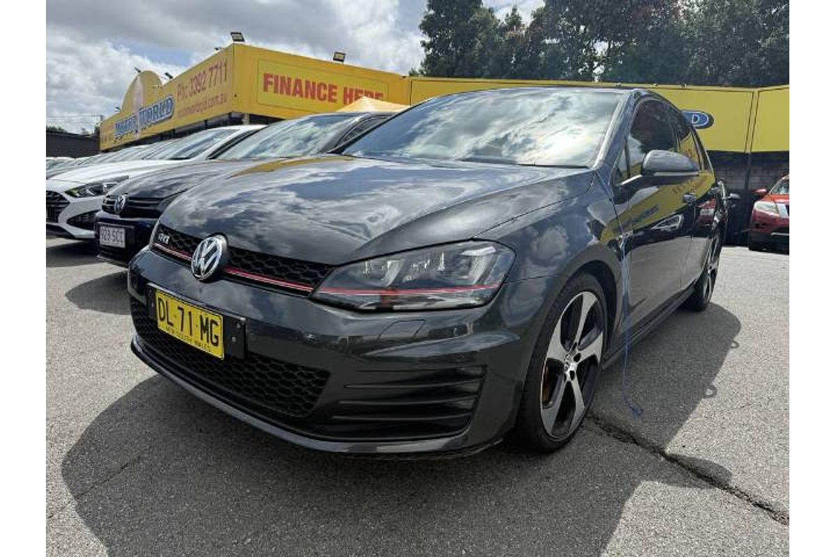 2015 Volkswagen Golf GTI 7