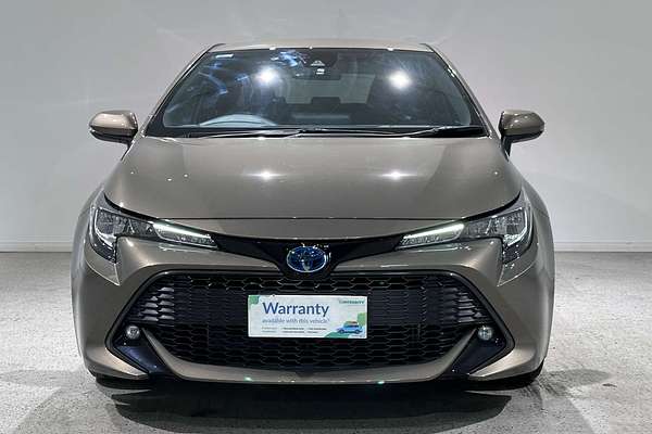 2018 Toyota Corolla SX Hybrid ZWE211R