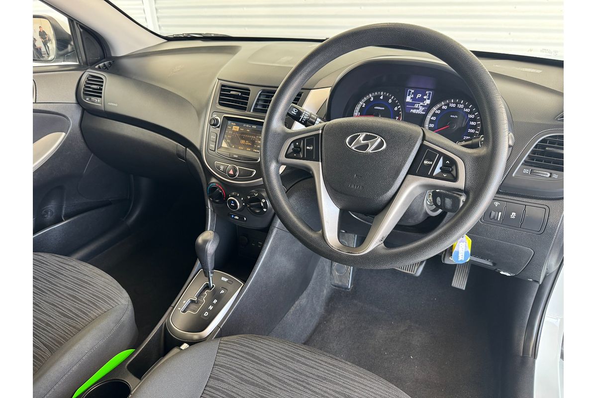 2015 Hyundai Accent Active RB3