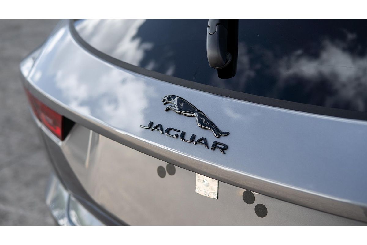 2024 Jaguar E-PACE P250 R-Dynamic SE X540