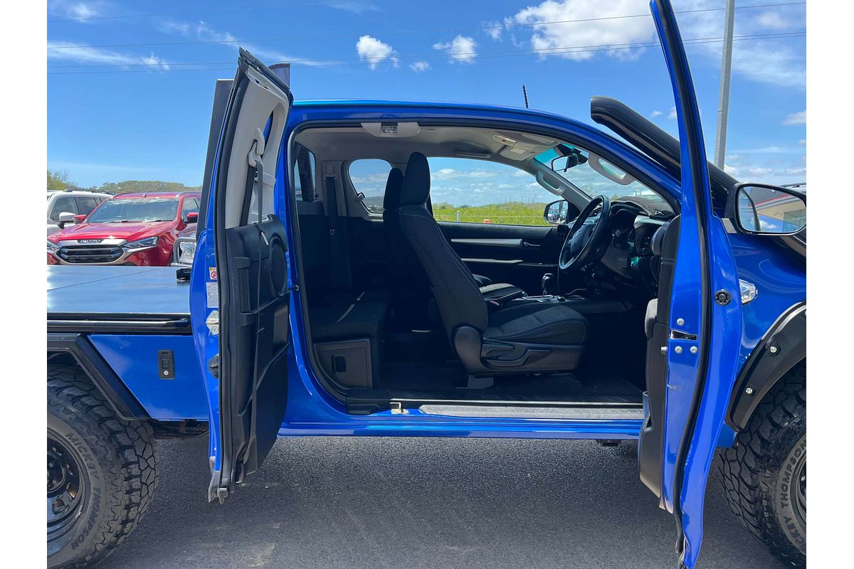 2019 Toyota Hilux SR5 GUN126R 4X4