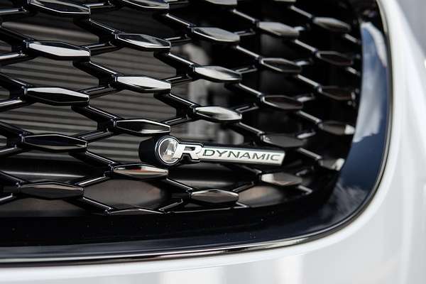 2024 Jaguar E-PACE P250 R-Dynamic SE X540