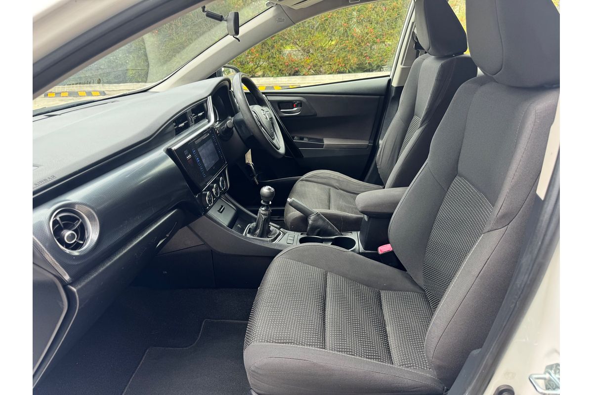 2015 Toyota Corolla Ascent Sport ZRE182R