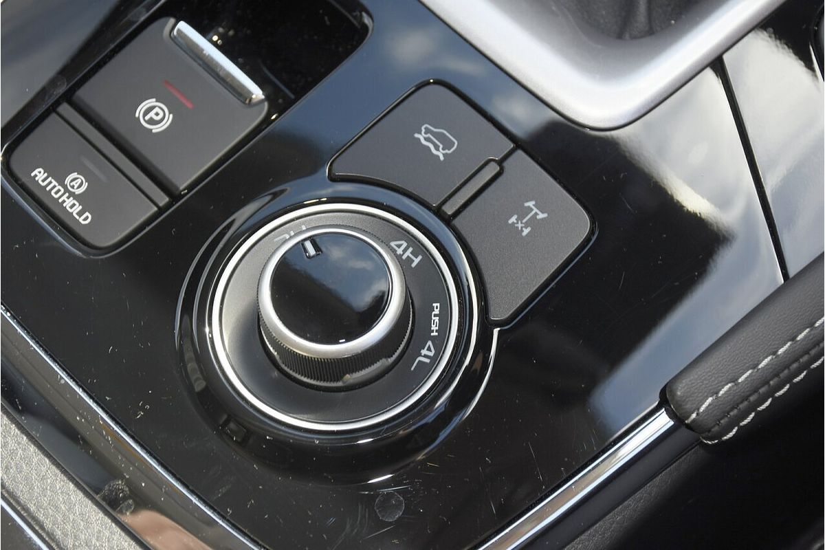 2024 Isuzu MU-X LS-T