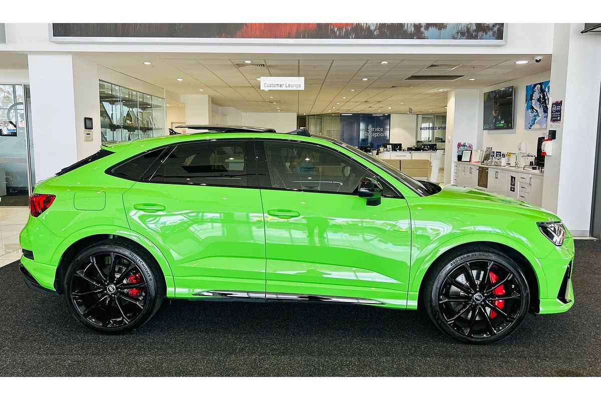 2021 Audi RS Q3 F3