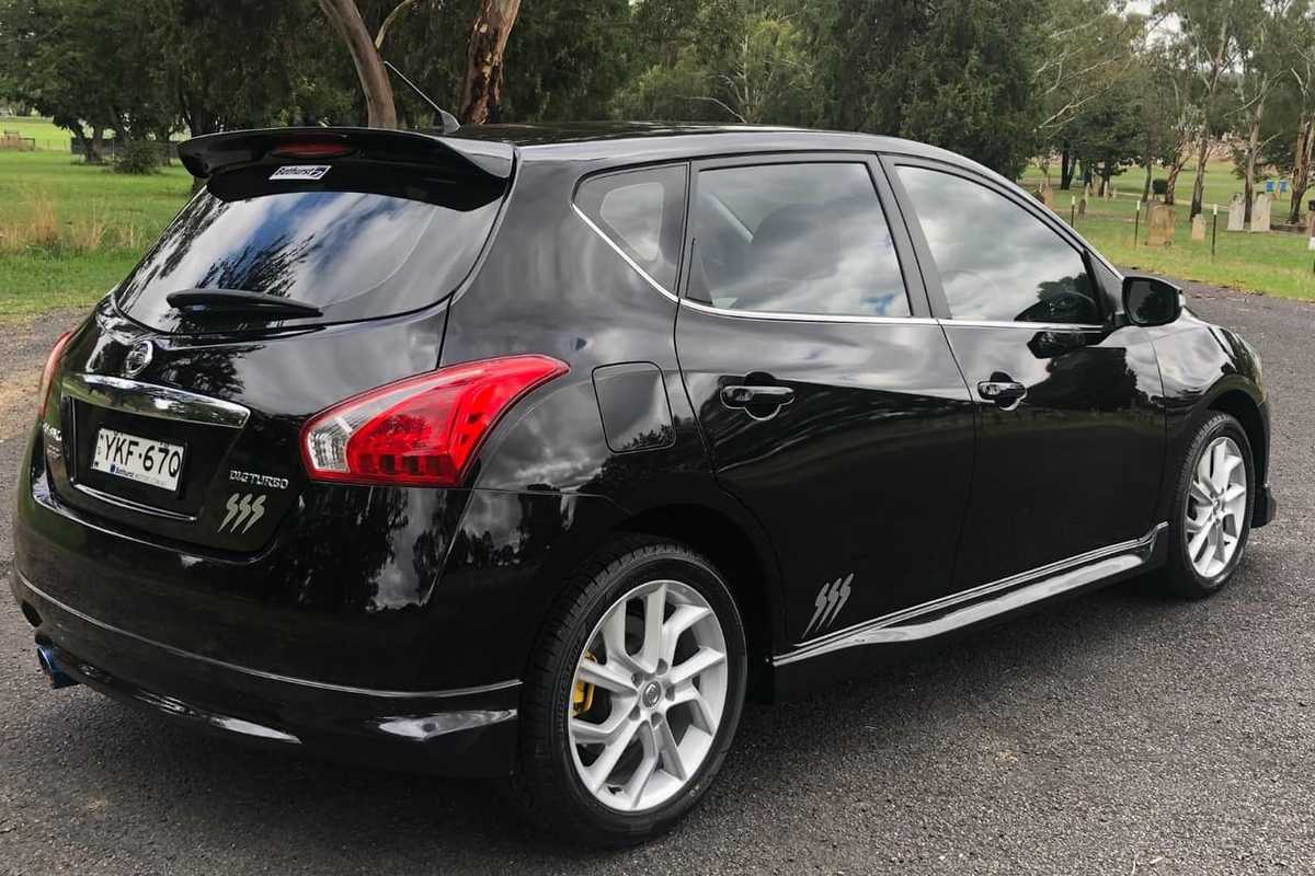 2013 Nissan PULSAR SSS C12
