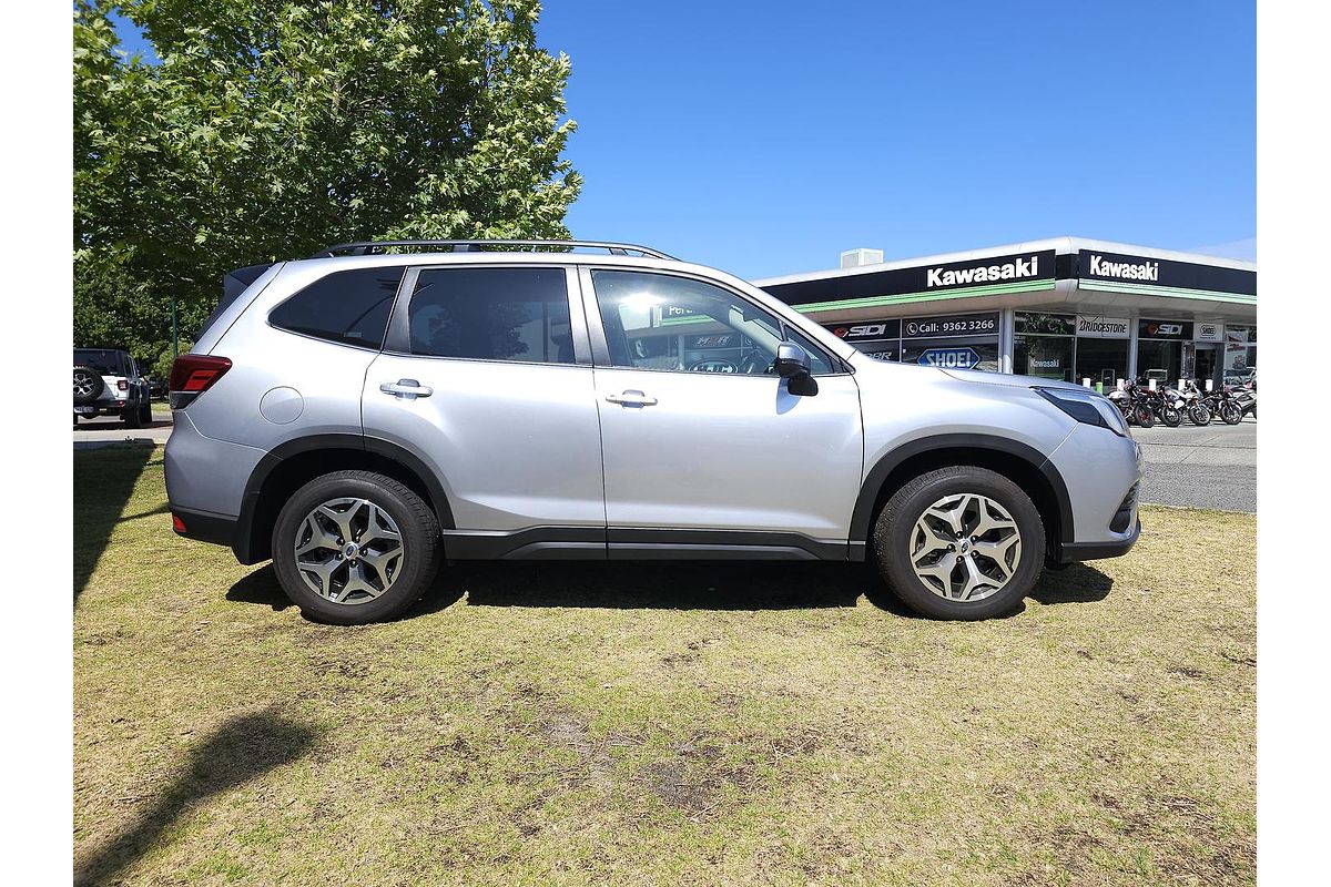 2024 Subaru Forester 2.5i S5