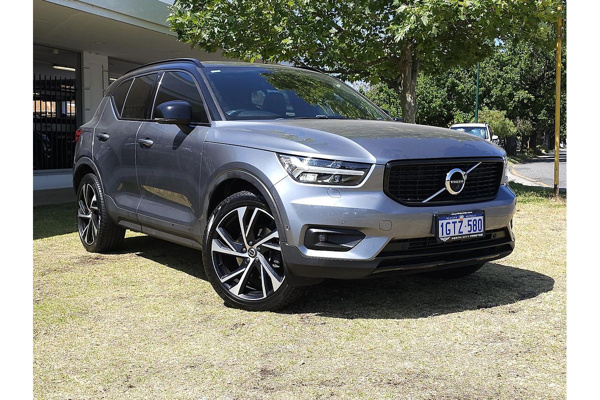 2019 Volvo XC40 T5 R-Design