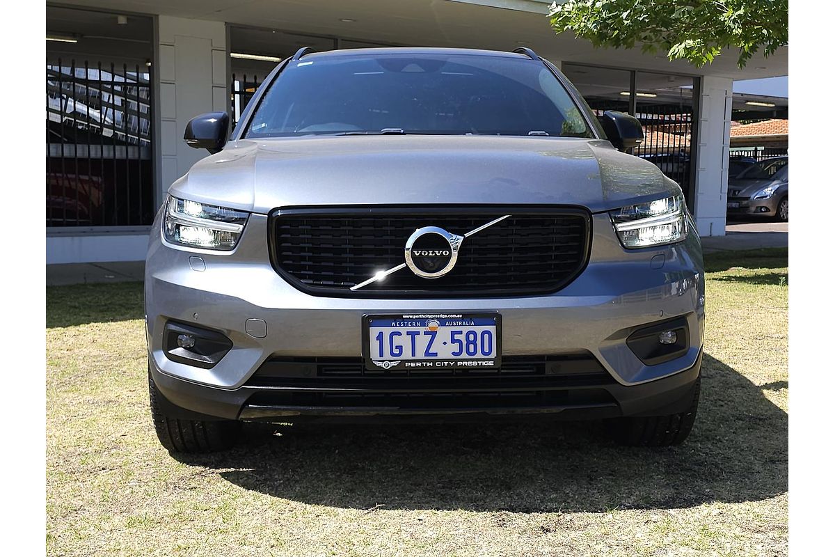 2019 Volvo XC40 T5 R-Design