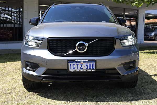 2019 Volvo XC40 T5 R-Design