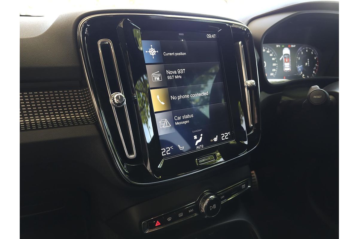 2019 Volvo XC40 T5 R-Design
