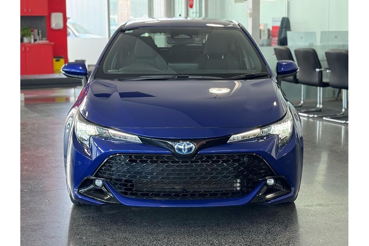 2023 Toyota Corolla SX Hybrid ZWE219R