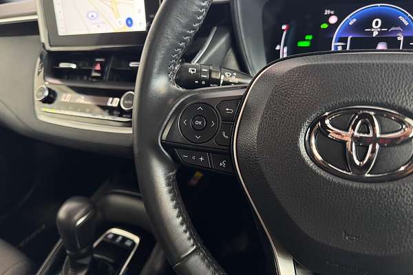 2023 Toyota Corolla SX Hybrid ZWE219R