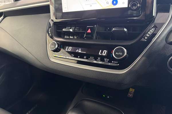 2023 Toyota Corolla SX Hybrid ZWE219R