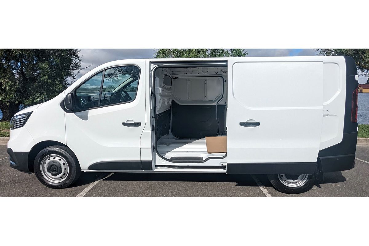 2024 Renault Trafic Premium X82