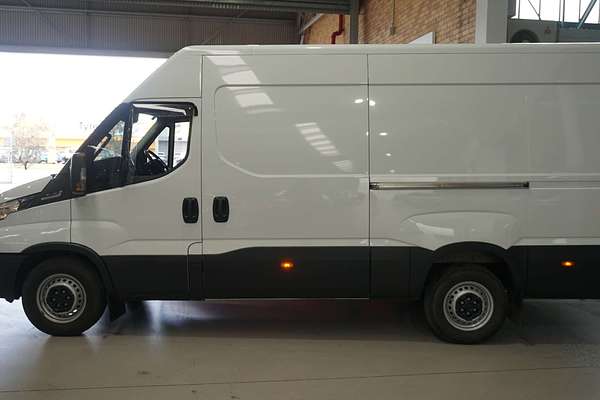 2022 Iveco Daily 35S18V