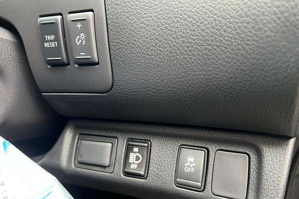 2024 Nissan Navara SL Warrior D23 4X4