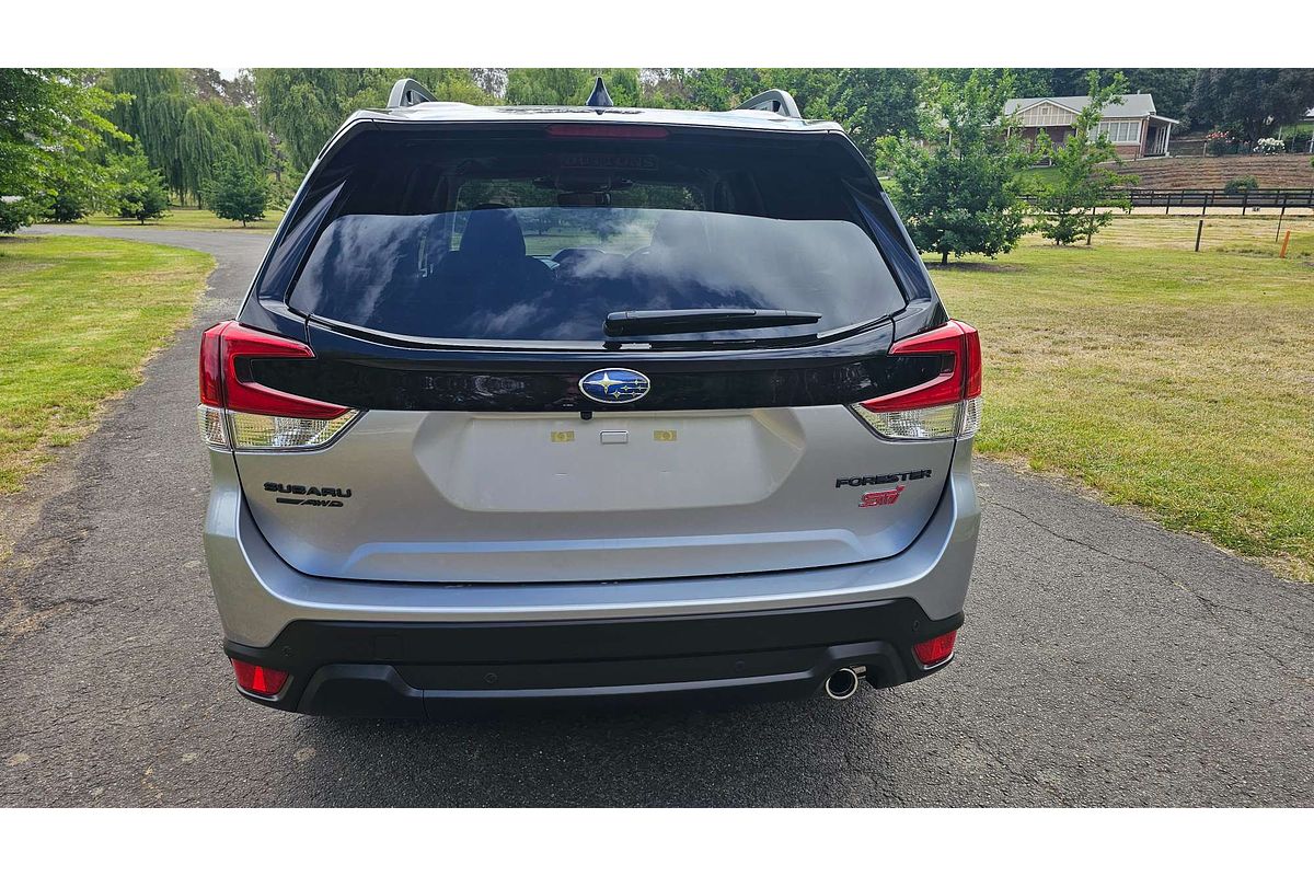 2024 Subaru Forester STI Sport S5