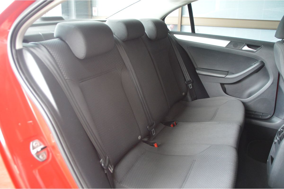 2012 Volkswagen Jetta 118TSI 1B