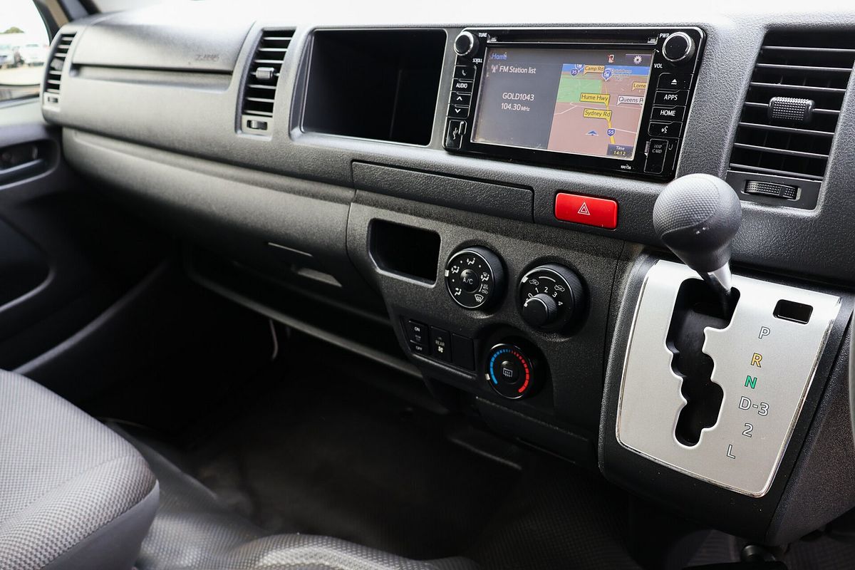 2017 Toyota Hiace Commuter KDH223R