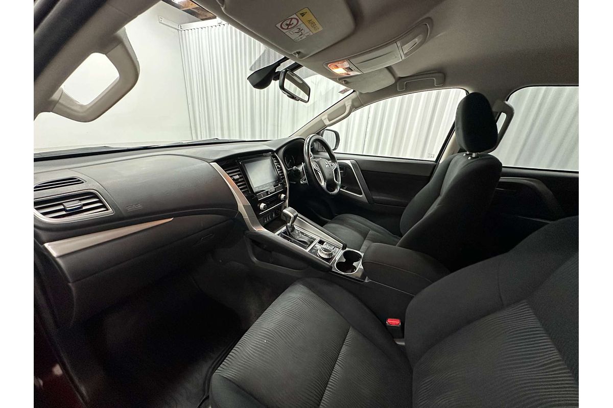 2021 Mitsubishi Pajero Sport GLS QF