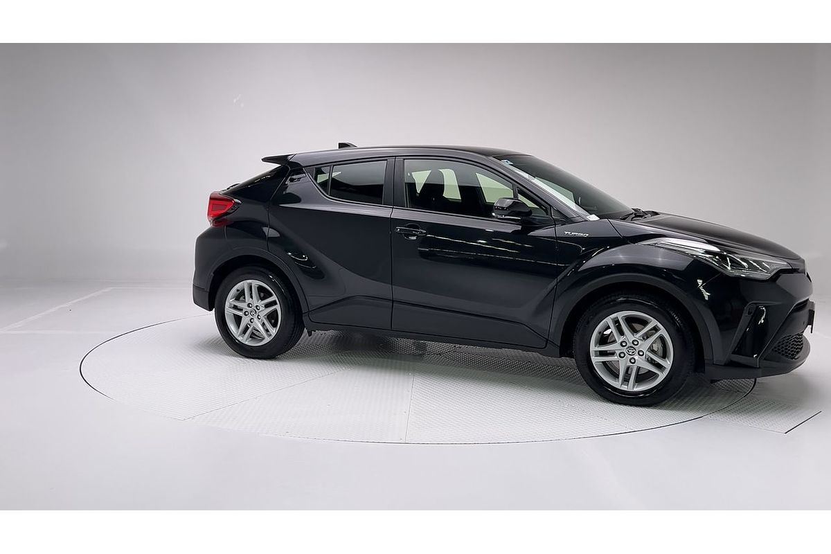 2020 Toyota C-HR NGX50R