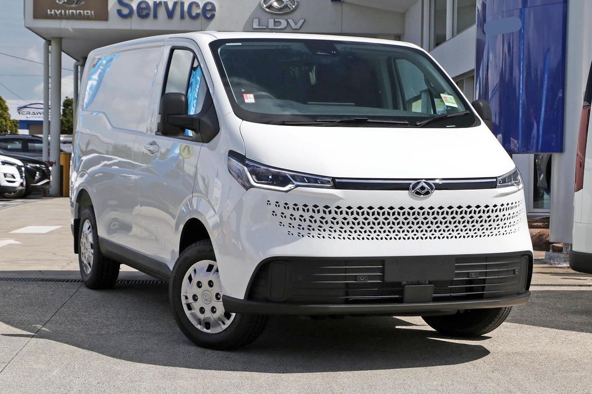 2024 LDV Deliver 7 SWB