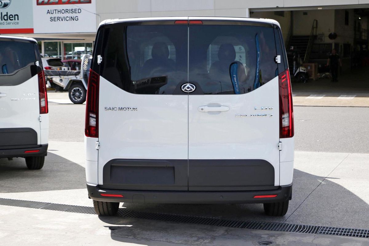 2024 LDV Deliver 7 SWB