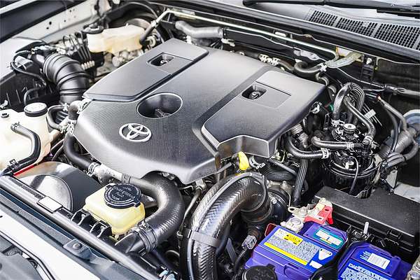 2017 Toyota Hilux Workmate GUN125R 4X4