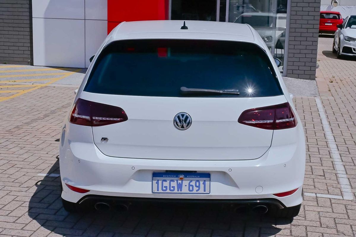 2014 Volkswagen Golf R 7