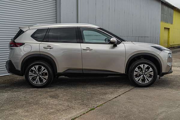 2024 Nissan X-TRAIL ST-L T33