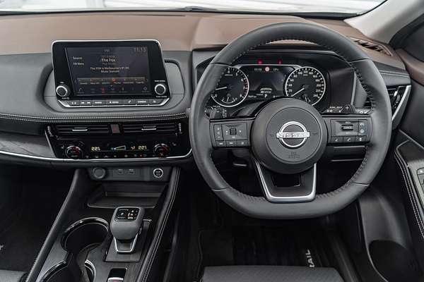 2024 Nissan X-TRAIL ST-L T33