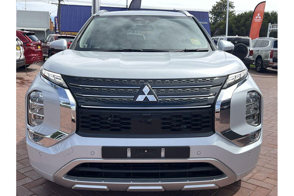 2024 Mitsubishi Outlander PHEV Exceed ZM