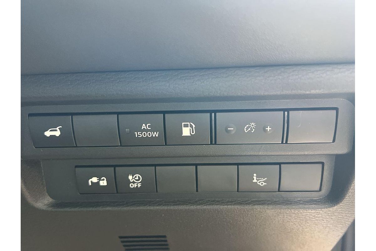 2024 Mitsubishi Outlander PHEV Exceed ZM