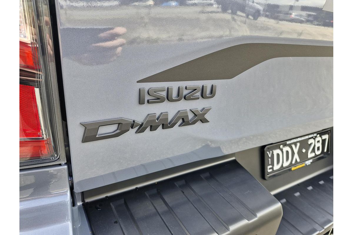 2024 Isuzu D-MAX BLADE 4X4