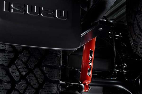 2024 Isuzu D-MAX BLADE 4X4