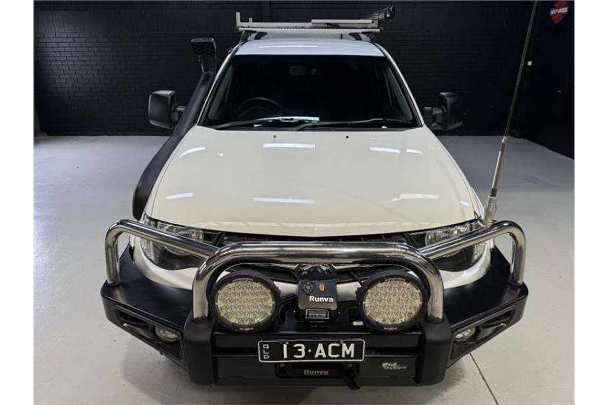 2015 Mitsubishi Triton GLX MN 4X4