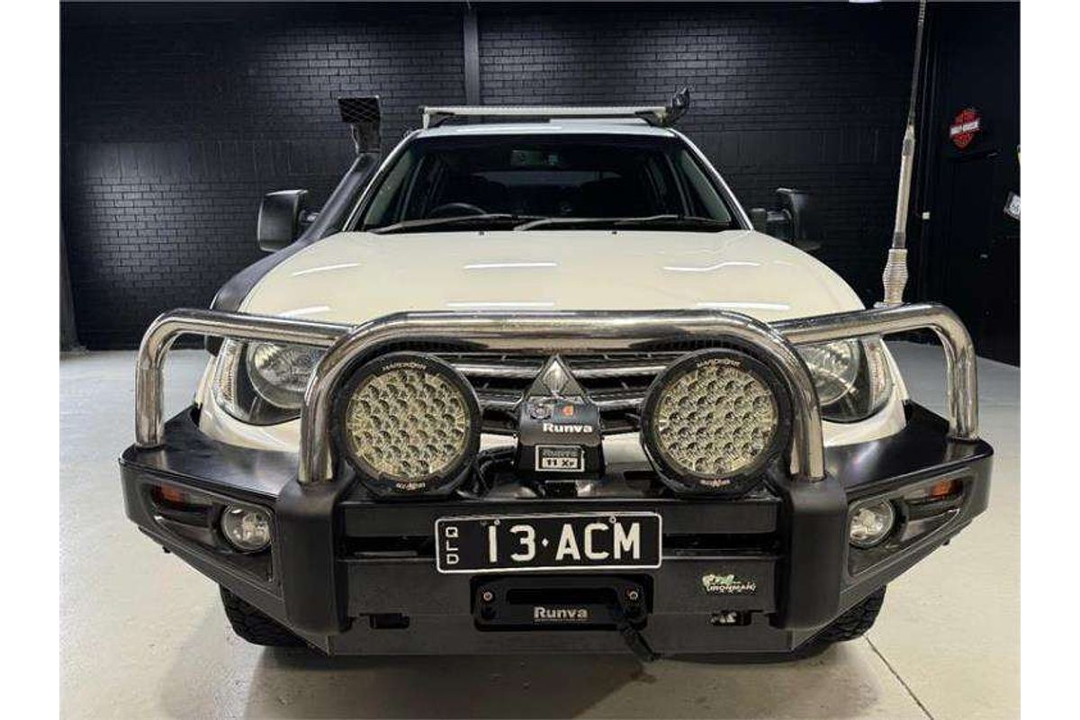 2015 Mitsubishi Triton GLX MN 4X4