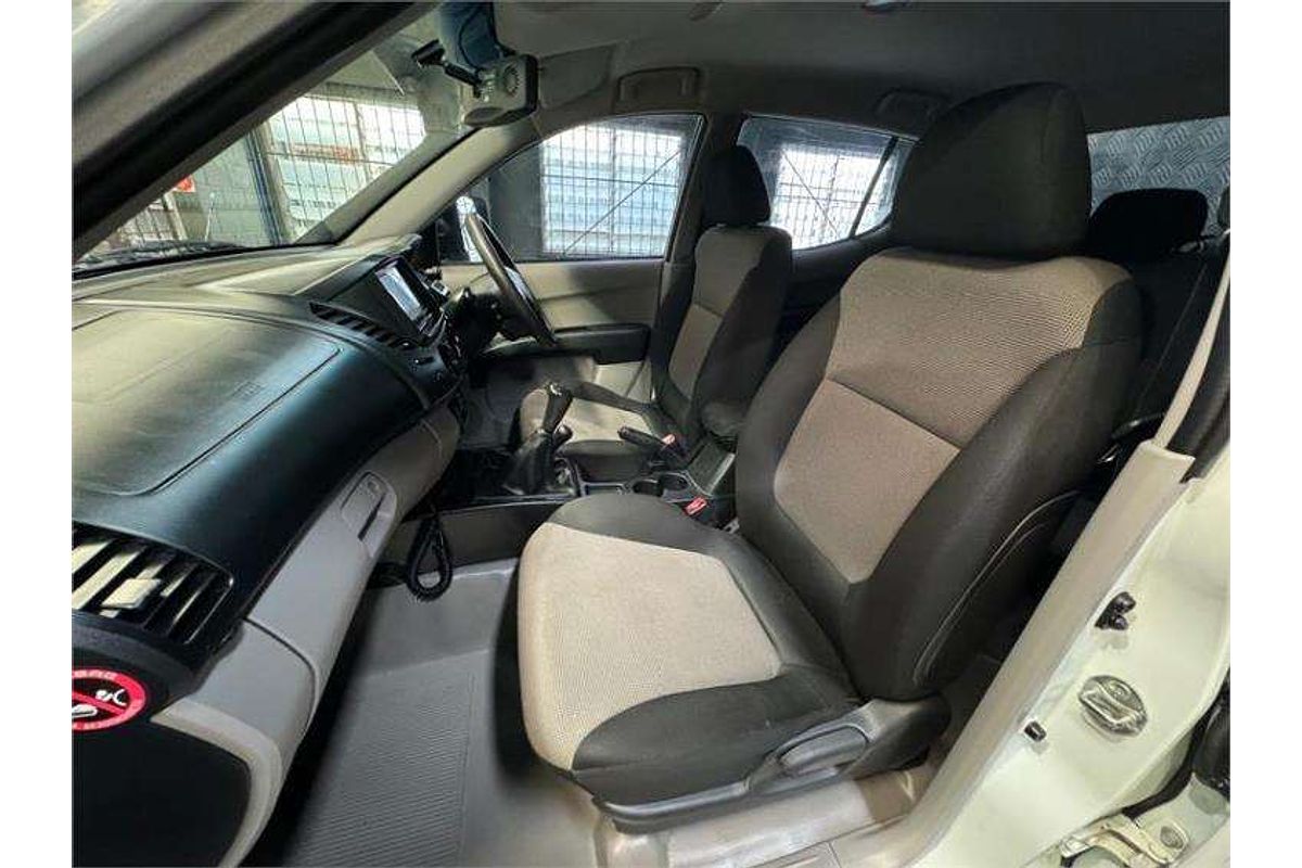 2015 Mitsubishi Triton GLX MN 4X4