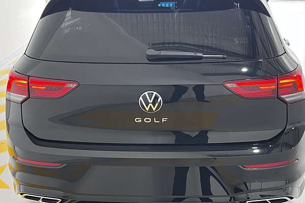 2024 Volkswagen Golf 110TSI R-Line 8