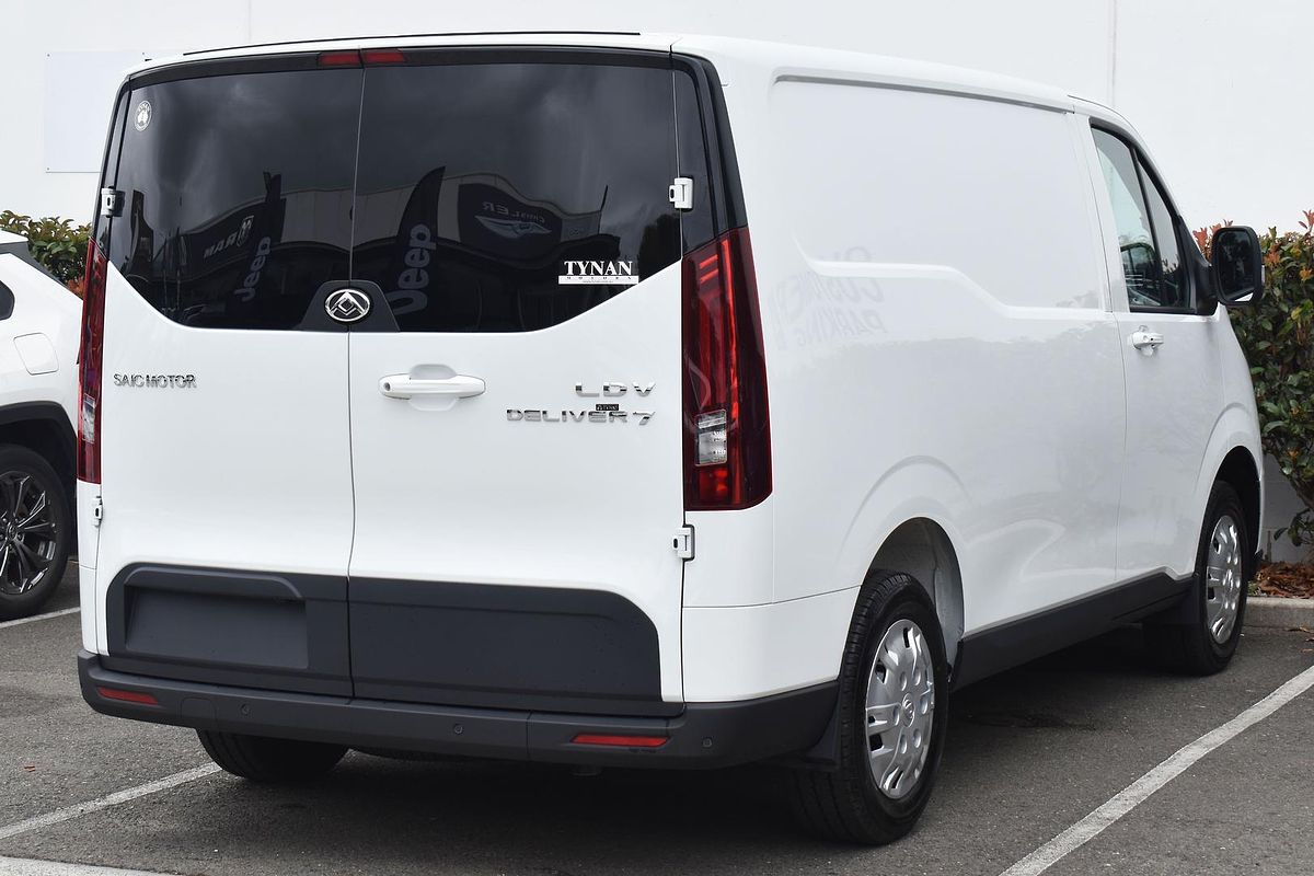 2024 LDV Deliver 7