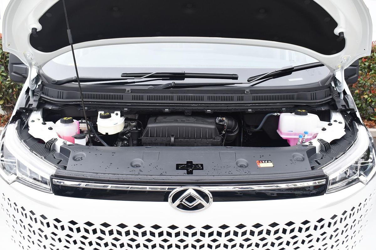 2024 LDV Deliver 7 SWB
