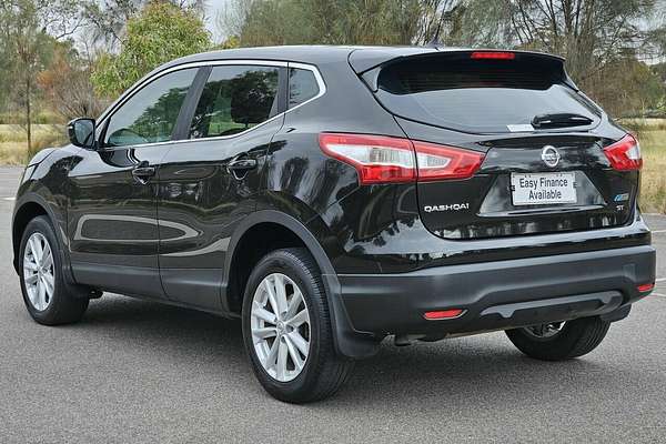 2015 Nissan Qashqai ST J11