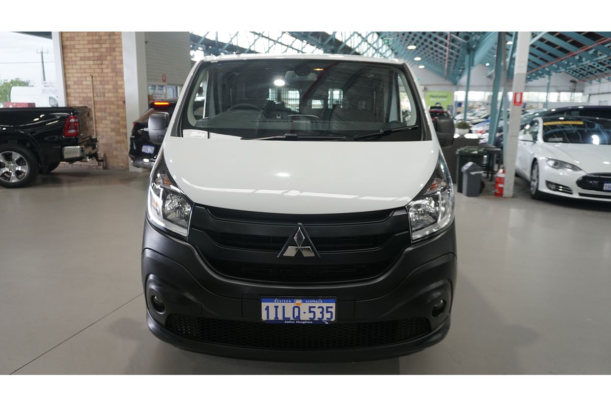 2022 Mitsubishi Express GLX SN