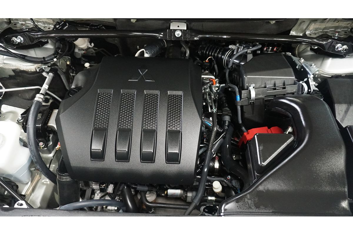 2023 Mitsubishi Eclipse Cross LS YB