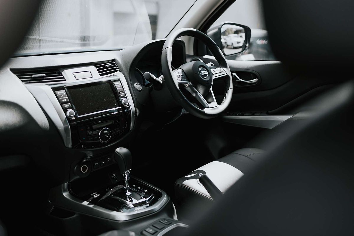 2024 Nissan Navara ST-X D23 4X4