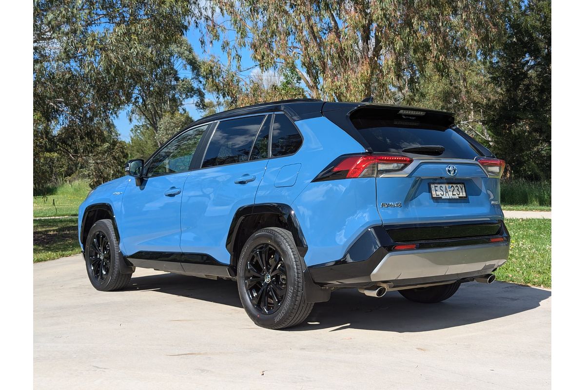 2021 Toyota RAV4 XSE AXAH54R